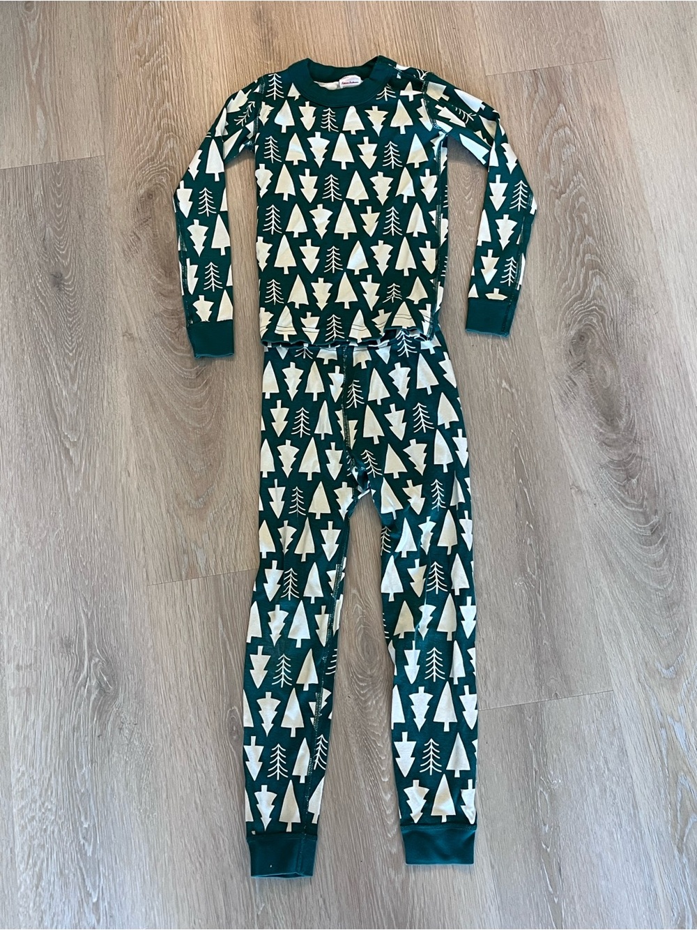 Hanna Andersson Christmas Pajamas 6/7